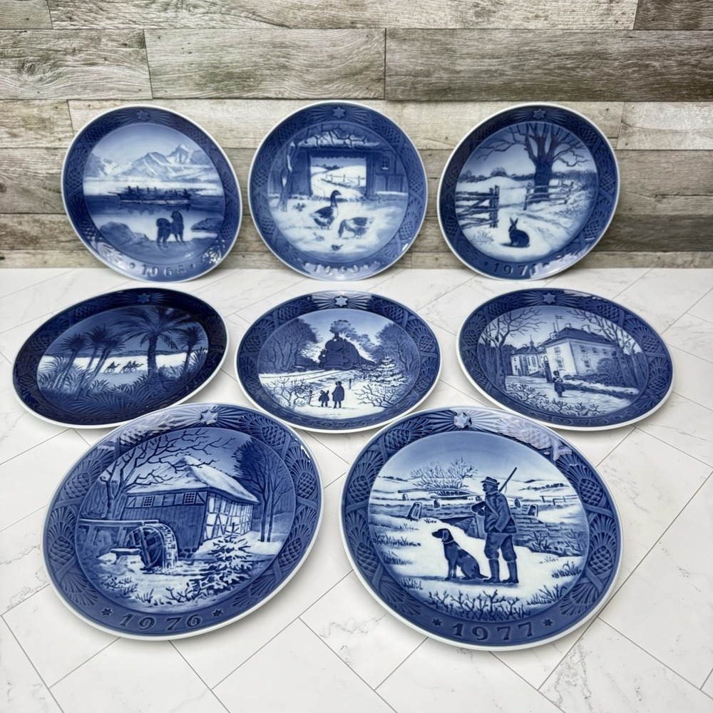 Royal Copenhagen VTG Christmas Plates 1968, 69, 71, 72, 73, 75, 76 & 77 -Denmark